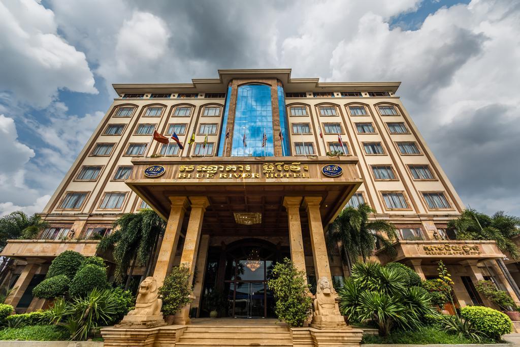 Blue River Hotel Phnom Penh Exterior photo
